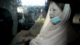 খালেদা জিয়াকে বিদেশ নেয়ার প্রক্রিয়া শুরু