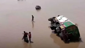 বন্যায় বিপর্যস্ত ইয়েমেনে নিহত ৮৪