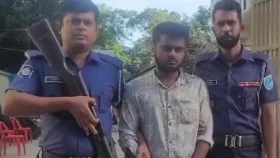 জাবিতে হত্যাকাণ্ড: এক শিক্ষার্থী গ্রেপ্তার 
