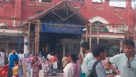 পূজার আগে ত্রিশঙ্কু অবস্থায় পশ্চিমবঙ্গের ব্যবসা-বাণিজ্য