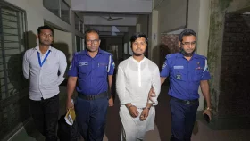 মাকে হত্যার অভিযোগে গ্রেপ্তার হওয়া সাদ কারাগারে