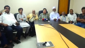 নারায়ণগঞ্জে কমলো বাসভাড়া, হরতাল প্রত্যাহার