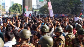আপাতত নতুন কর্মসূচি না দেওয়ার ঘোষণা তিতুমীরের শিক্ষার্থীদের