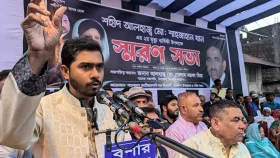 ধান্দায় ব্যস্ত হলে ফ্যাসিবাদ দ্রুতই ফিরবে: নূর