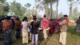 টাঙ্গাইলে ট্রেনে কাটা পড়ে দম্পতি নিহত