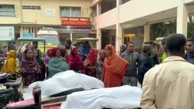 নাটোরে বাসের ধাক্কায় দুই বাইক আরোহী নিহত