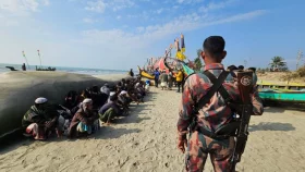 সাগর পথে আরও ৩৪ রোহিঙ্গার অনুপ্রবেশ