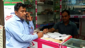 ছয় মাসে দুই দফা বাড়লো মোবাইল ফোনের কলরেট