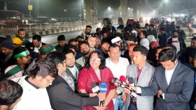 সাত দিনের আল্টিমেটাম দিয়ে শাহবাগ ছাড়লেন শিক্ষকরা