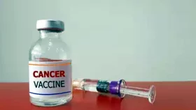 সেপ্টেম্বরে বাজারে আসতে পারে ক্যান্সারের টিকা