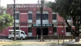 ব্রাহ্মণবাড়িয়ায় বিয়ে বাড়িতে বাবা-ছেলে গুলিবিদ্ধ