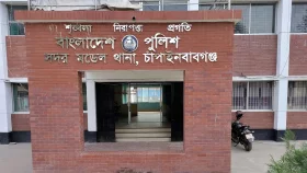 চাঁপাইনবাবগঞ্জে দুই ট্রাকের সংঘর্ষে নিহত এক