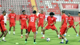 ভারতের উদ্দেশে দেশ ছাড়লেন হামজারা