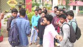 নাটোরে আদালতের নিয়োগ পরীক্ষায় প্রশ্ন ফাঁসের অভিযোগ