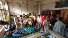 শান্তিগঞ্জে অশান্তি, ভুল শোধরানোর পরও সংঘর্ষে দুই গ্রামের মানুষ