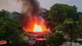 মালিপাড়া বস্তির আগুন নিয়ন্ত্রণে, পুড়লো ২০ বসত ঘর