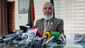ডিসেম্বরে নির্বাচন ধরে সংলাপে যেতে চায় ইসি