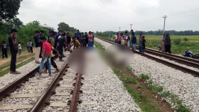 কুমিল্লায় ট্রেনে কাটা পড়ে তিন যুবক নিহত, পরিচয় খুঁজছে পুলিশ