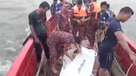 মেঘনায় গোসলে নেমে নিখোঁজ, তিন ঘণ্টা পর শিক্ষার্থীর মরদেহ উদ্ধার