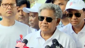 শ্রমিকদের অধিকার নিশ্চিত সরকারের অন্যতম লক্ষ্য: শ্রম উপদেষ্টা