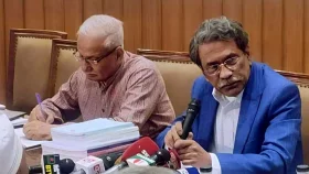 শুধু কমিশন নয়, রাজনৈতিক দলগুলোর মধ্যেও আলোচনার প্রস্তাব আলী রীয়াজের