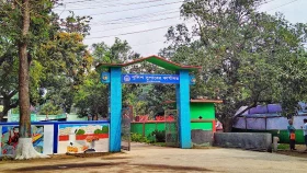 চাঁপাইনবাবগঞ্জে আওয়ামী লীগ নেতাসহ গ্রেপ্তার ১৩