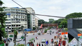 সাত ঘণ্টা পর শাহবাগ ছাড়লো ছাত্রদল, যান চলাচল শুরু