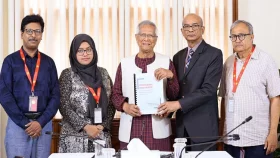 প্রধান উপদেষ্টার কাছে দ্বিতীয় প্রতিবেদন জমা দিলো গুম কমিশন