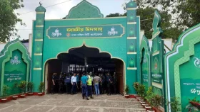 প্রস্তুত জাতীয় ঈদগাহ, সবচেয়ে বড় জামাত শোলাকিয়ায়