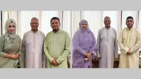 প্রধান উপদেষ্টার সঙ্গে নৌ ও সেনাপ্রধানের সাক্ষাৎ