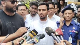 এপ্রিলে নির্বাচন প্রসঙ্গে যা বললেন উপদেষ্টা আসিফ
