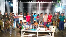 টঙ্গীর মাজার বস্তিতে যৌথ অভিযান, আটক ২৪