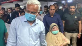 স্বাস্থ্য পরীক্ষায় হাসপাতালে বেগম খালেদা জিয়া