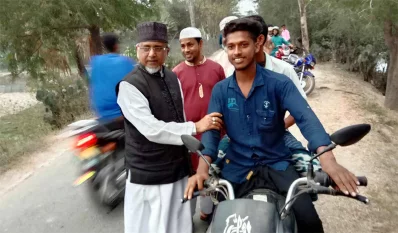 সাতক্ষীরা-৪ আসনে এবার চতুর্মুখী লড়াইয়ে সম্ভাবনা