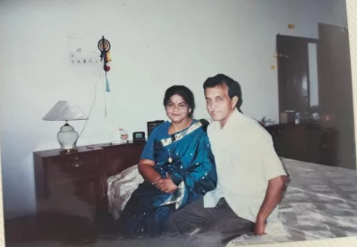 মোহাম্মদ জাকারিয়া ও স্ত্রী অধ্যাপক আলতাফুন্নেসা।  